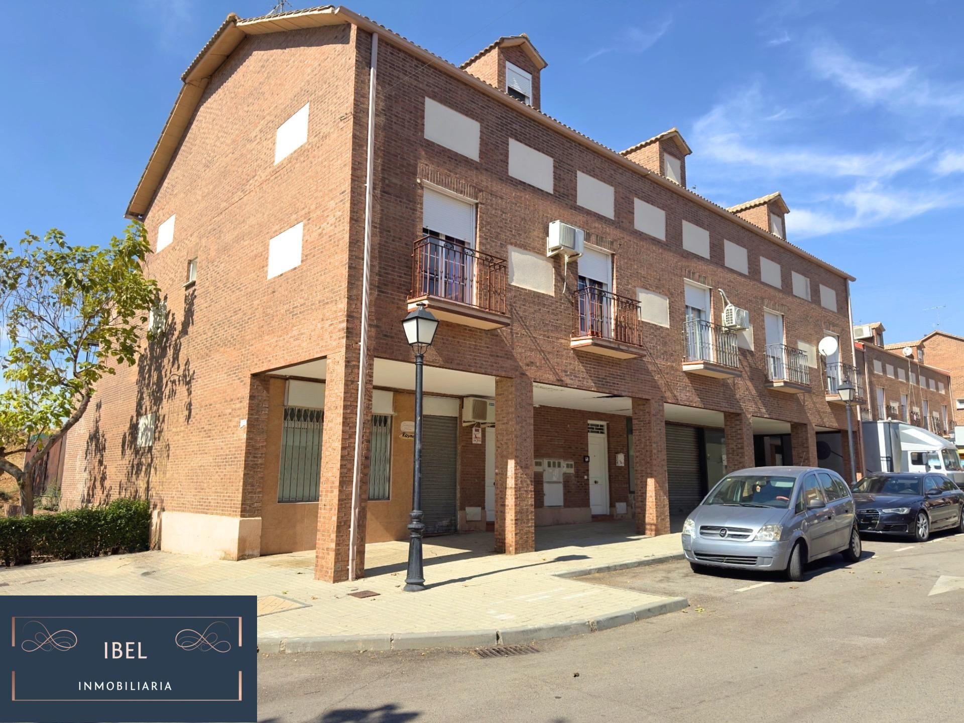 Exterior view of Duplex for sale in Quer  with Heating, Private garden and Terrace