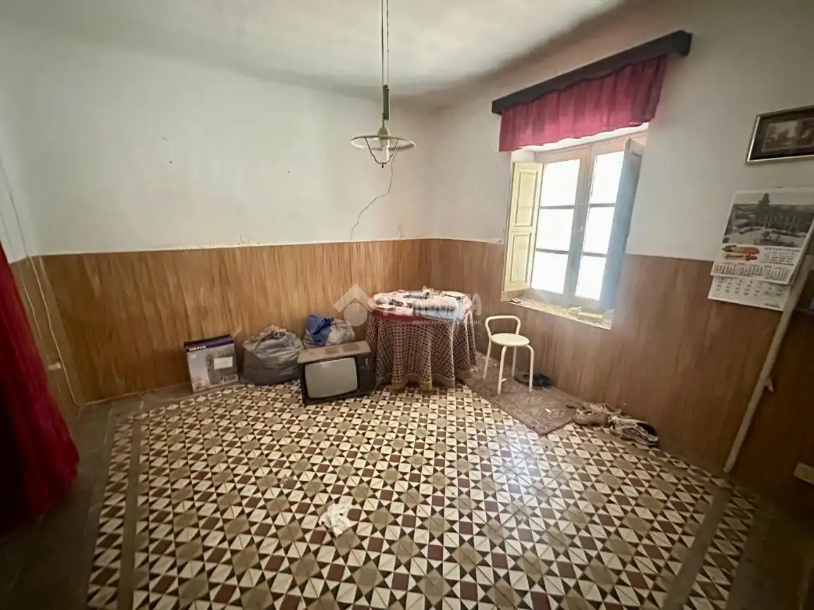 Casa adosada en venda a Usanos
