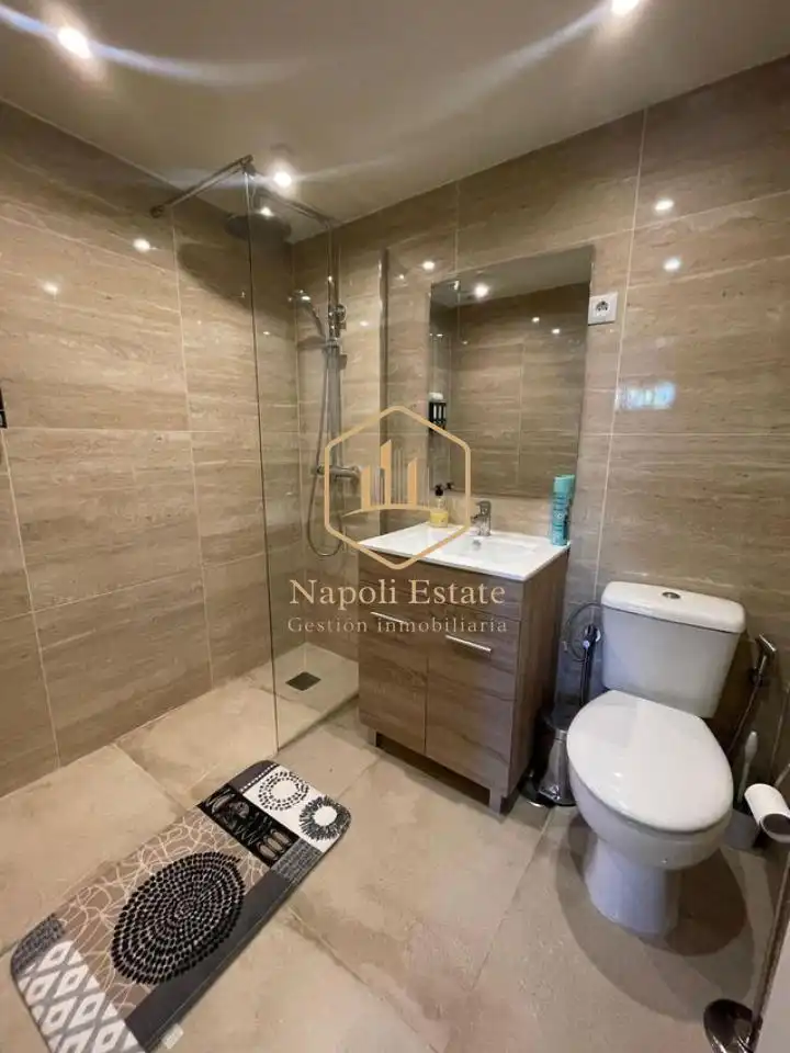 Flat for rent in Benalmádena, Málaga