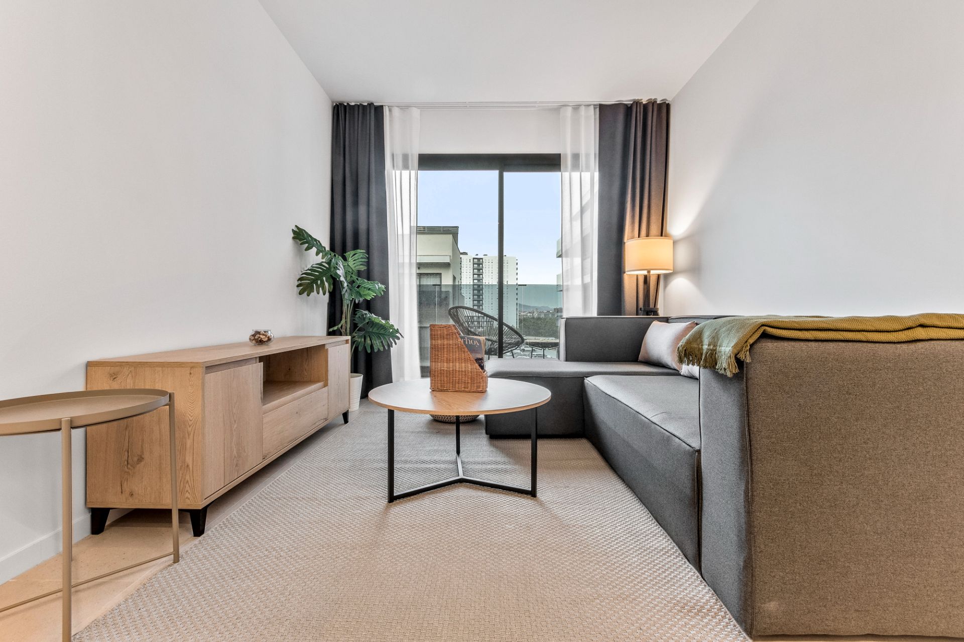 Living room of Flat to rent in  Barcelona Capital  with Air Conditioner, Furnished and Oven