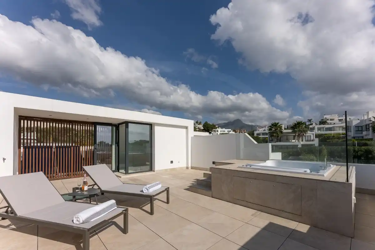 Reihenhaus mit Pool zur Miete in Nueva Andalucía, imagen 17