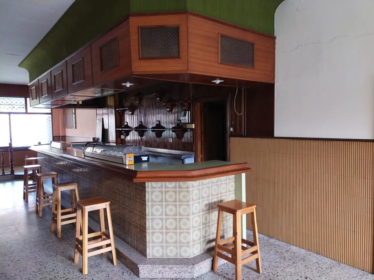 Commercial properties for sale in Avilés - CL HERMANOS SORIA, 7, La Magdalena