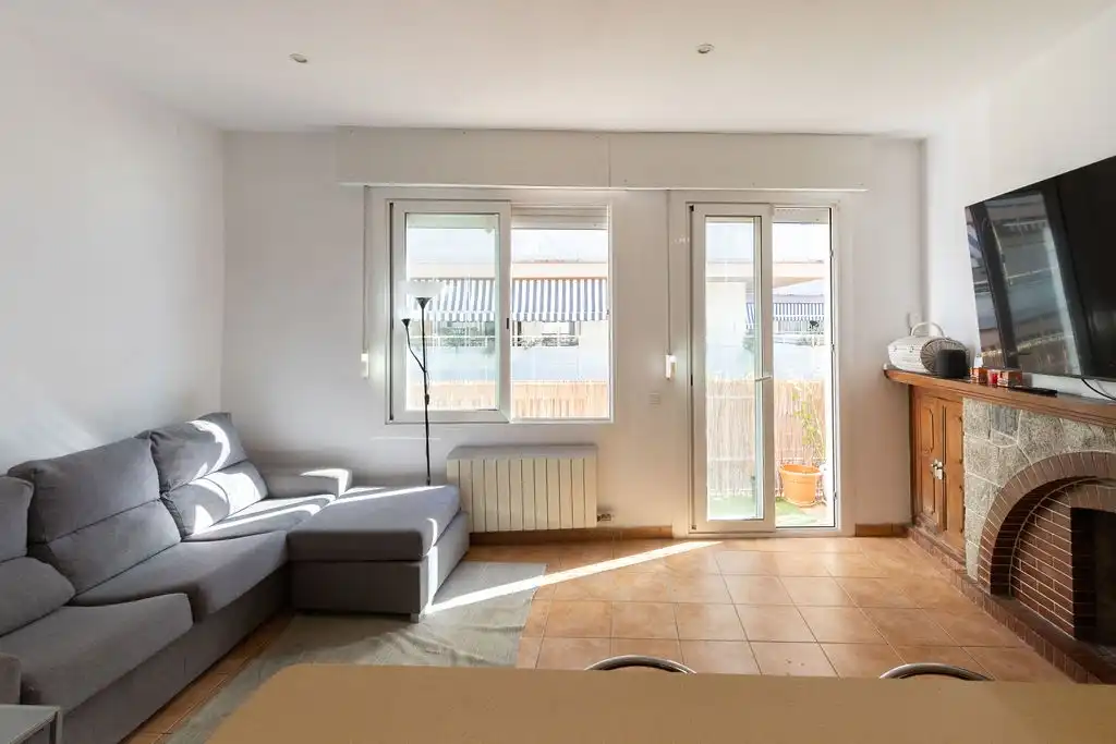 Appartamento con terrazza in vendita a Centre, imagen 3
