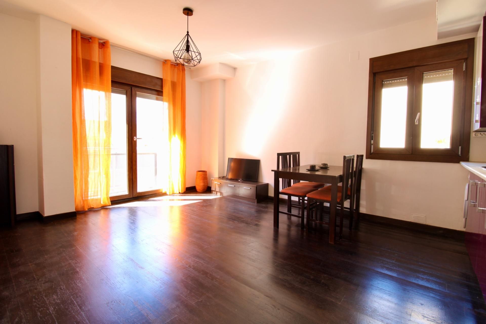 Sala d'estar de Apartament en venda en Las Gabias amb Aire condicionat, Parquet i Traster