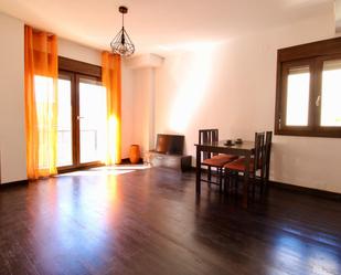 Sala d'estar de Apartament en venda en Las Gabias amb Aire condicionat, Parquet i Traster