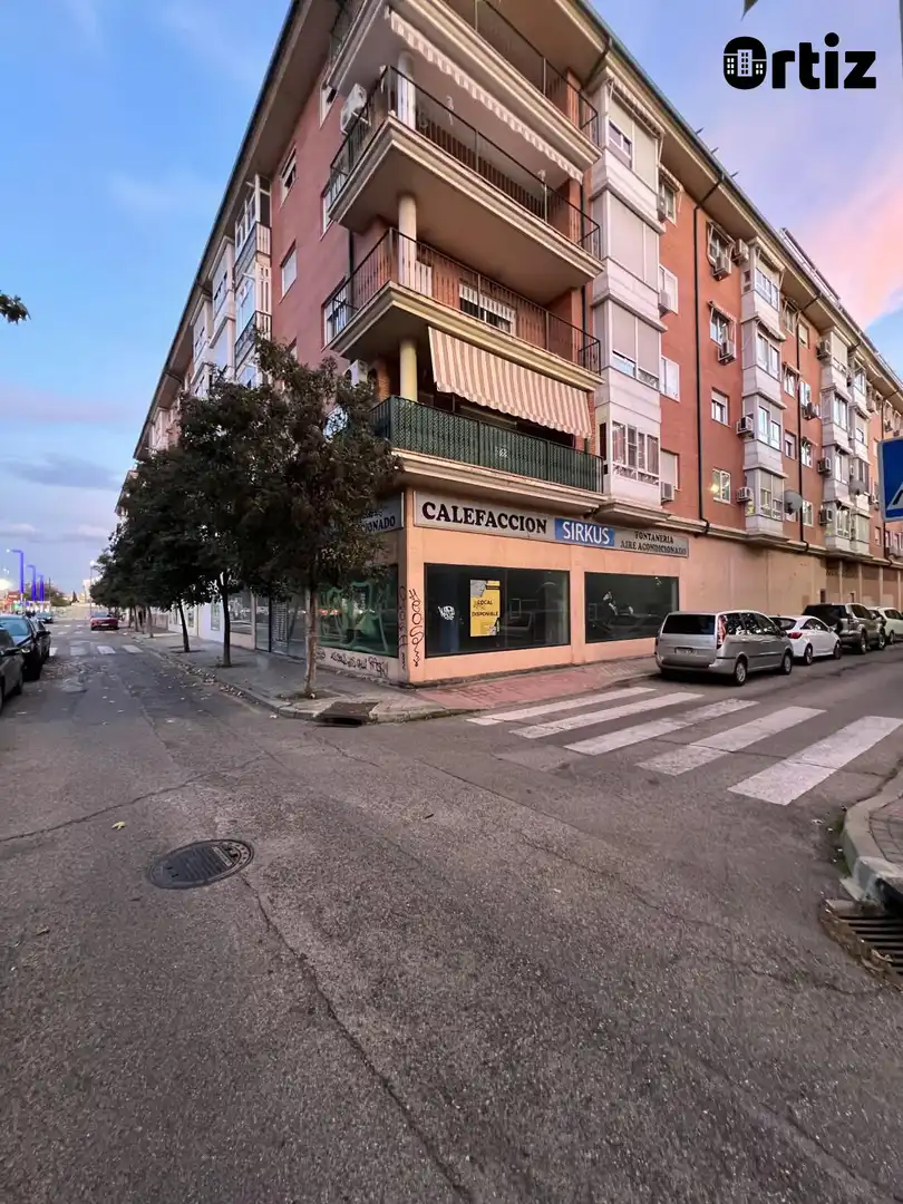 Außenansicht von Geschaftsraum zur Miete in Torrejón de Ardoz