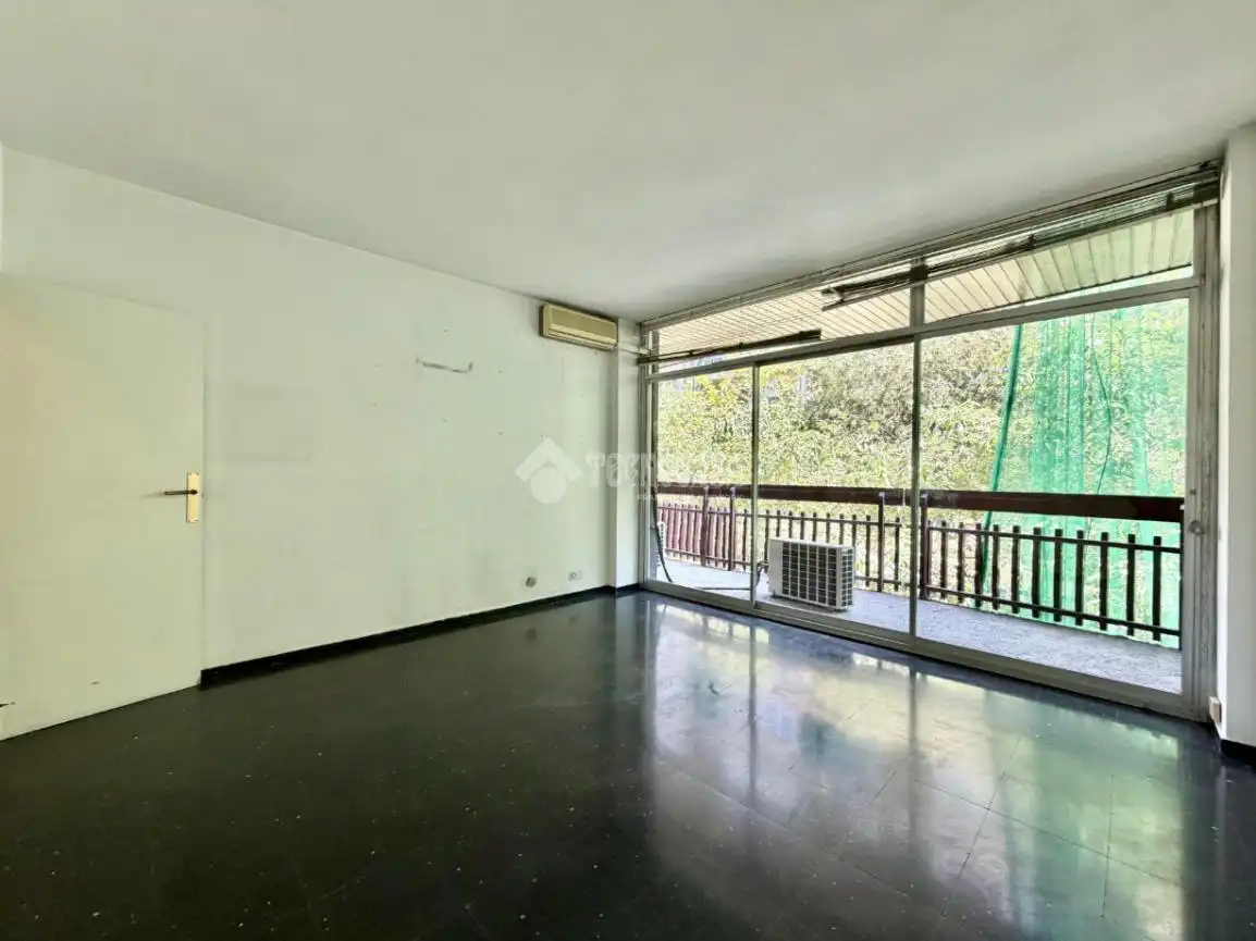 Piso en venta en Barcelona con Aire acondicionado y Balcón
