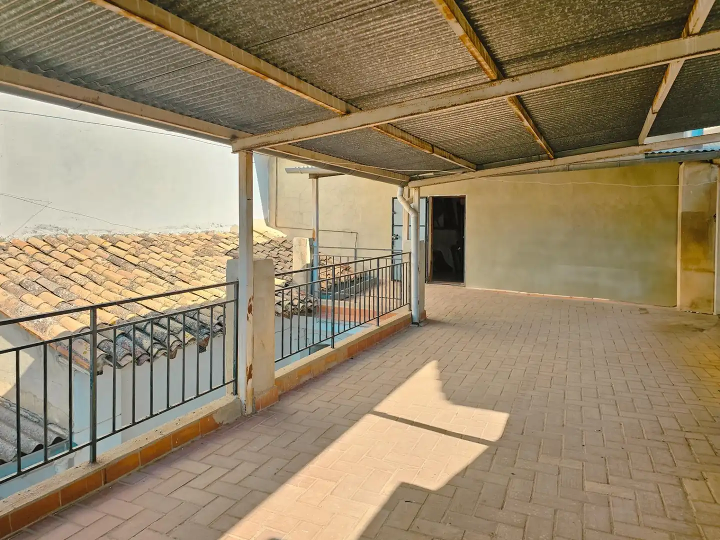 Terraza de Finca rústica en venta en La Llosa de Ranes con Aire acondicionado, Jardín privado y Terraza