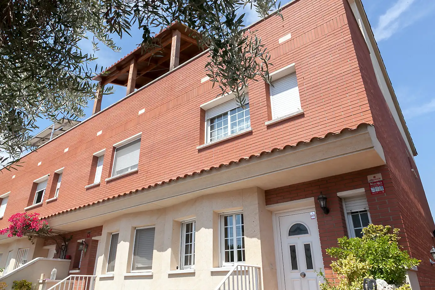 Casa con terraza en venta en Santa Maria - Terra Nostra