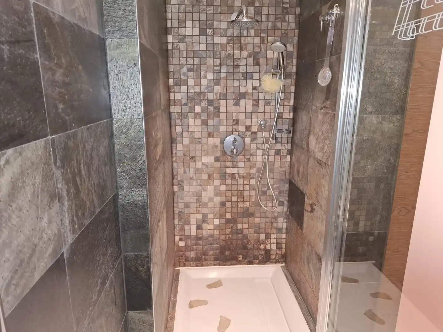 Bany de Àtic de lloguer en Alicante / Alacant amb Calefacció, Parquet i Terrassa