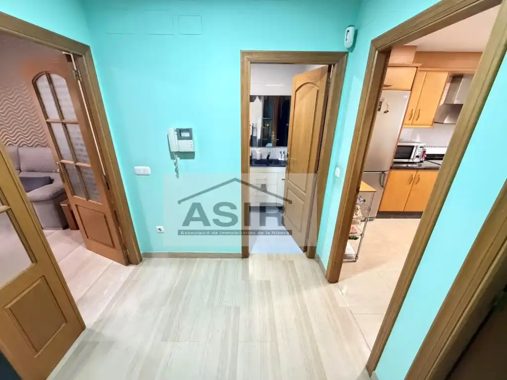 Houses for sale in Alzira  with Air Conditioner and Terrace