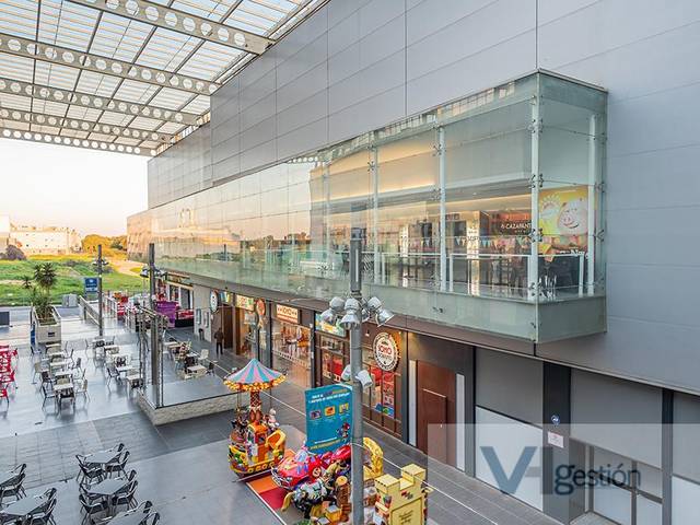 Local comercial en Venta en ACEITUNILLO en Avenida Juan Diego