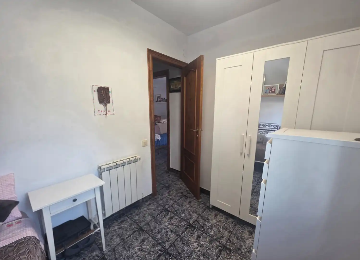 Habitación de Casa adosada en venta en El Vendrell con Calefacción y Trastero