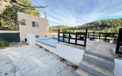 Swimming pool of House or chalet for sale in Alzira  with Terrace and Swimming Pool