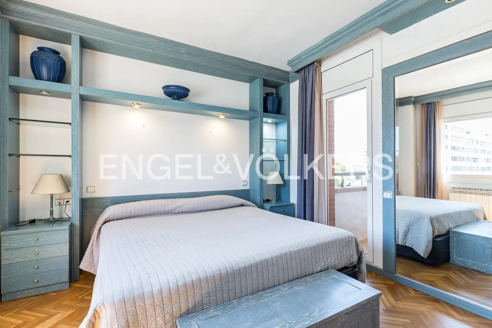 Habitación de Piso en venta en Barcelona con Aire acondicionado, Calefacción y Piscina