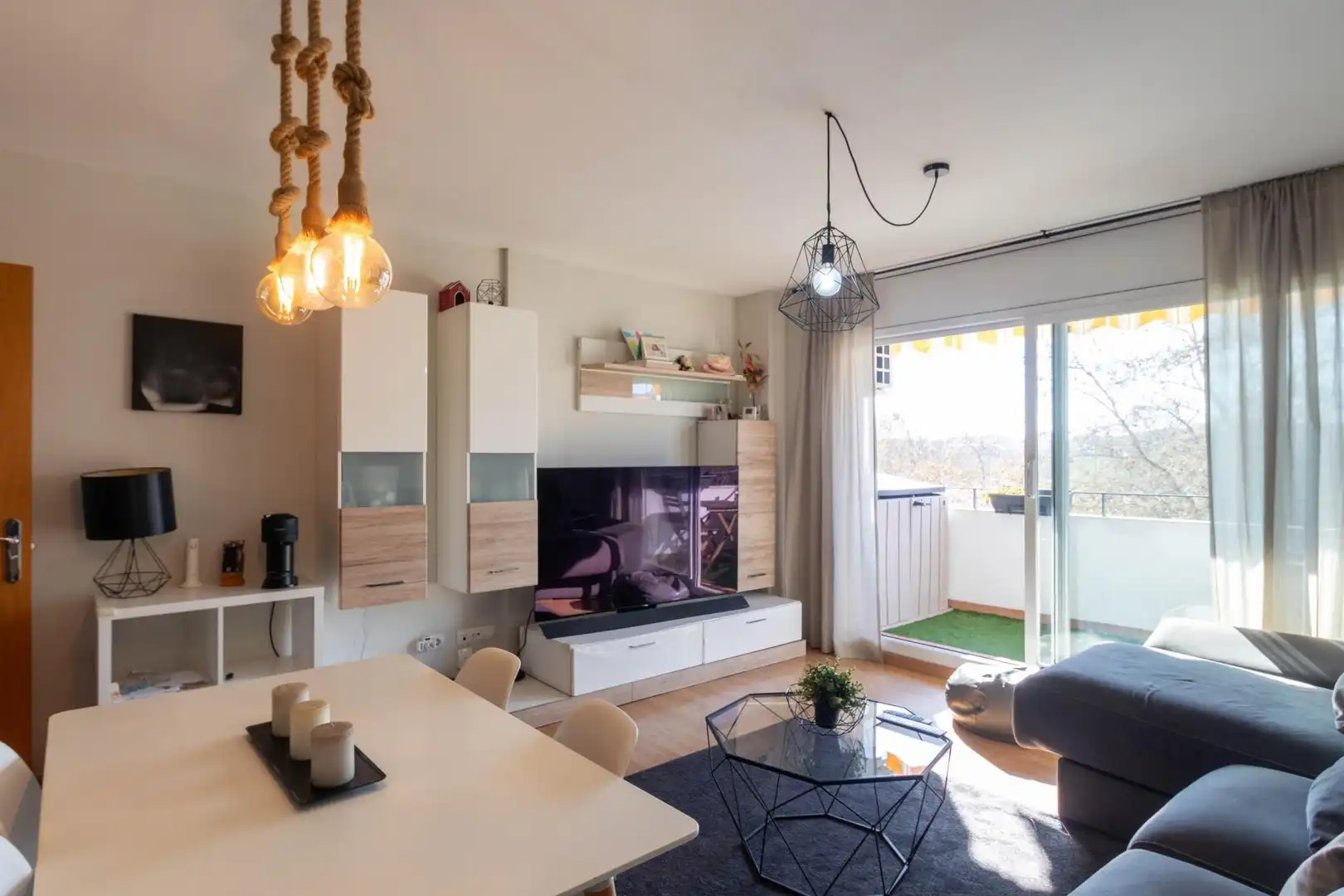 Sala de estar de Piso en venta en Terrassa con Aire acondicionado, Calefacción y Parquet