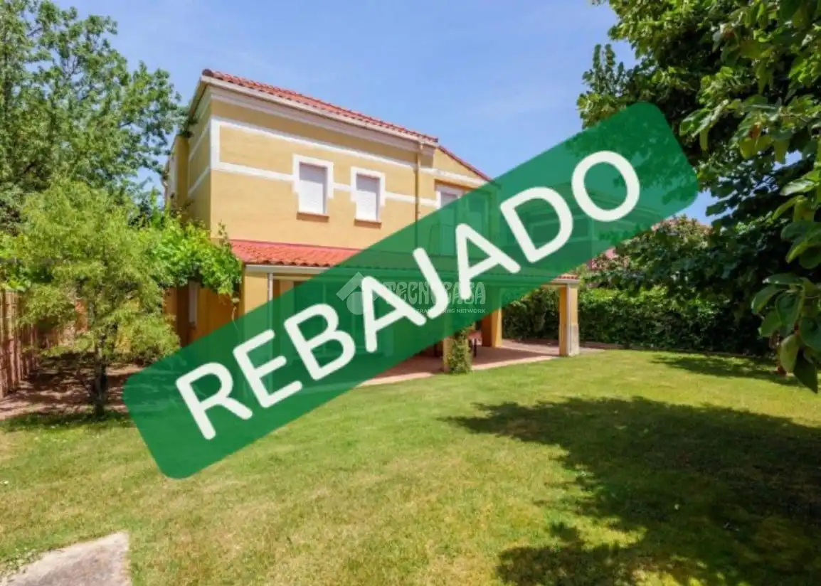 Jardín de Casa o chalet en venta en Cabanillas del Campo con Calefacción y Piscina comunitaria