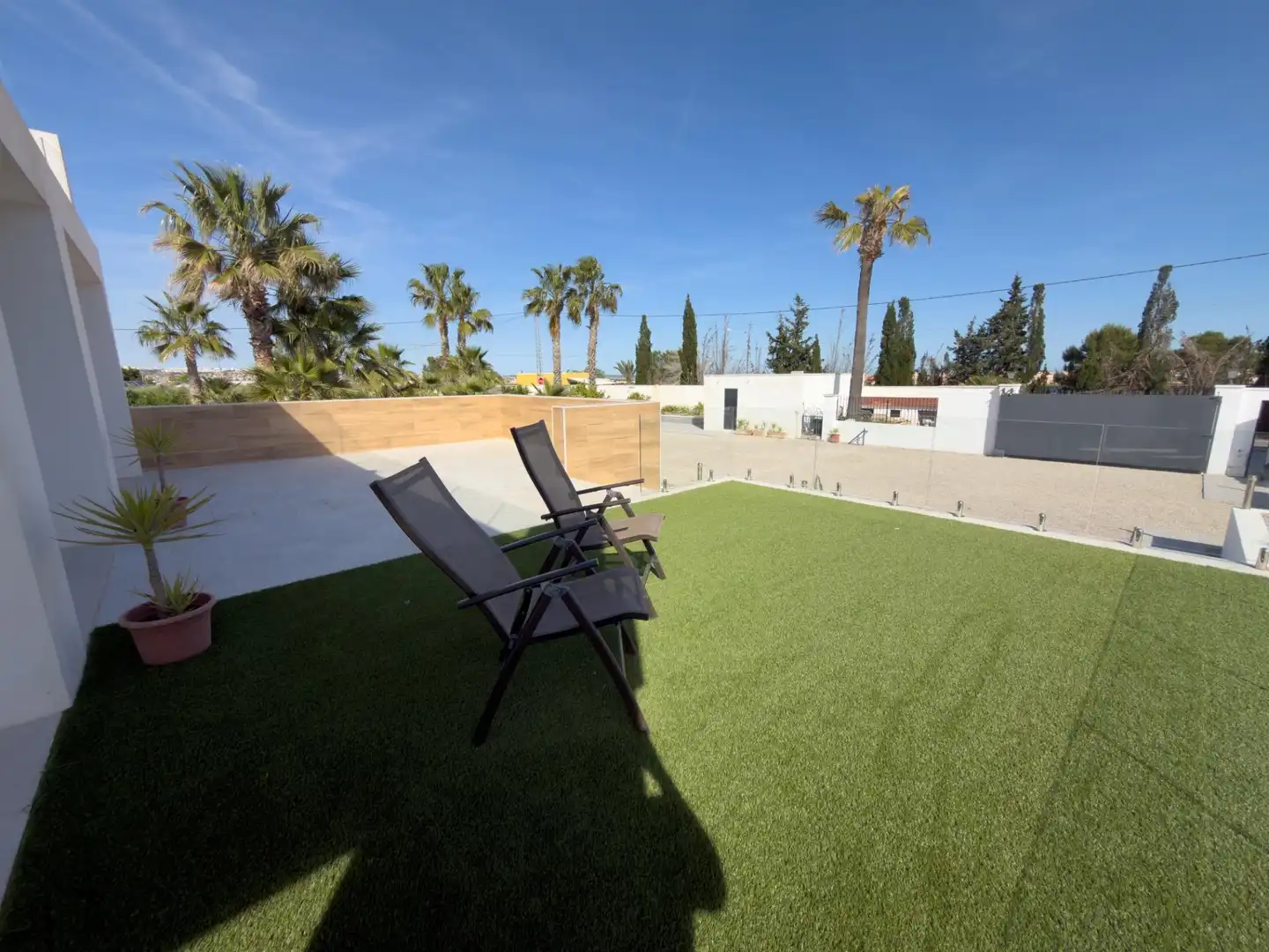 Terrassa de Casa o xalet en venda en Los Montesinos amb Aire condicionat, Calefacció i Jardí privat