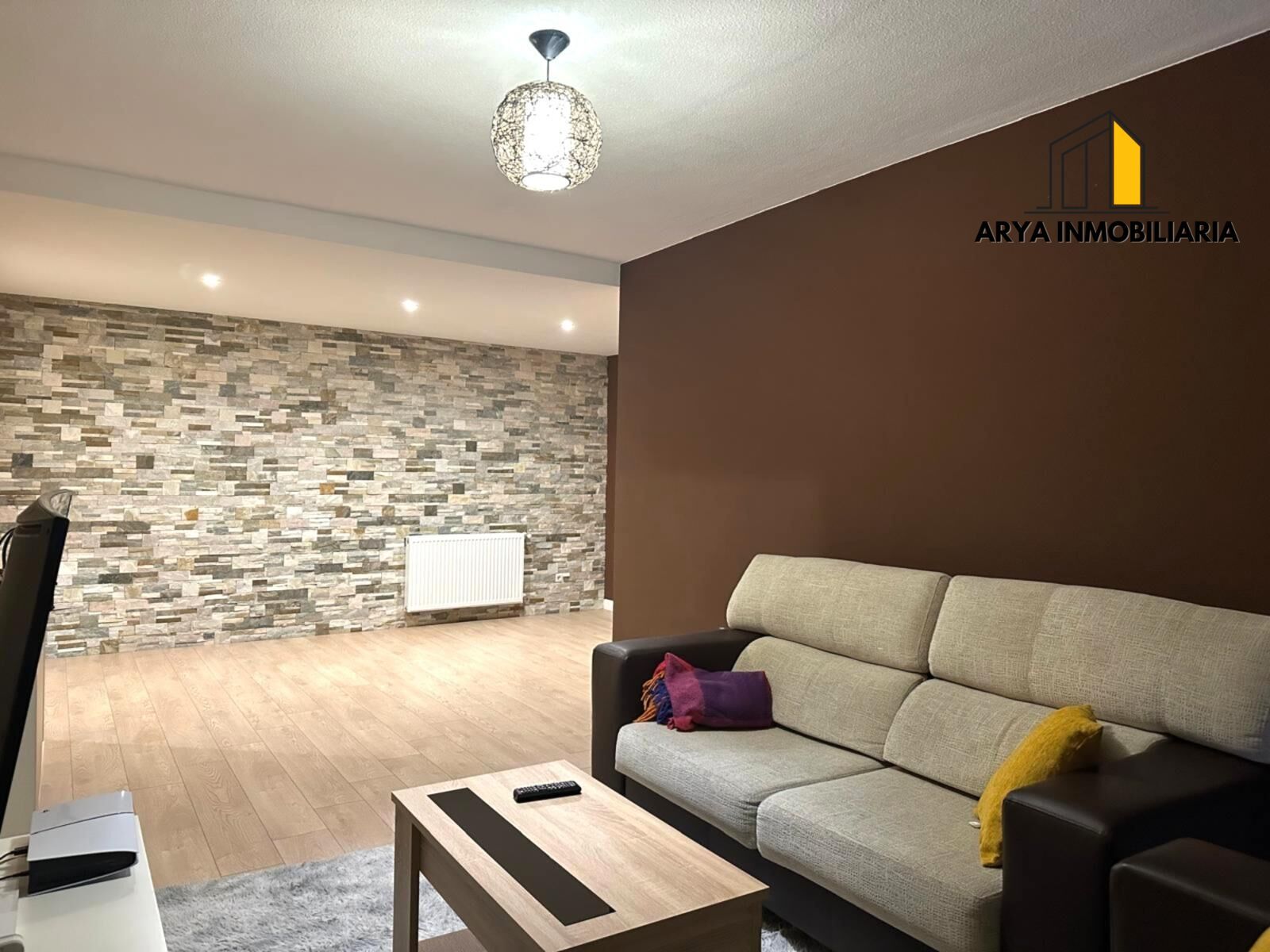Living room of Flat for sale in Loeches  with Air Conditioner, Heating and Storage room