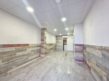 Gewerbefläche zur Miete in Avenida de Benidorm