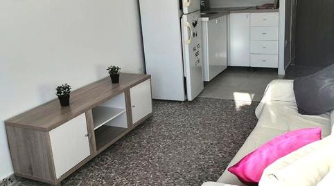 Foto 2 de Pis de lloguer a Carrer de Miguel Servet, Barrio de Benicalap,  Valencia Capital