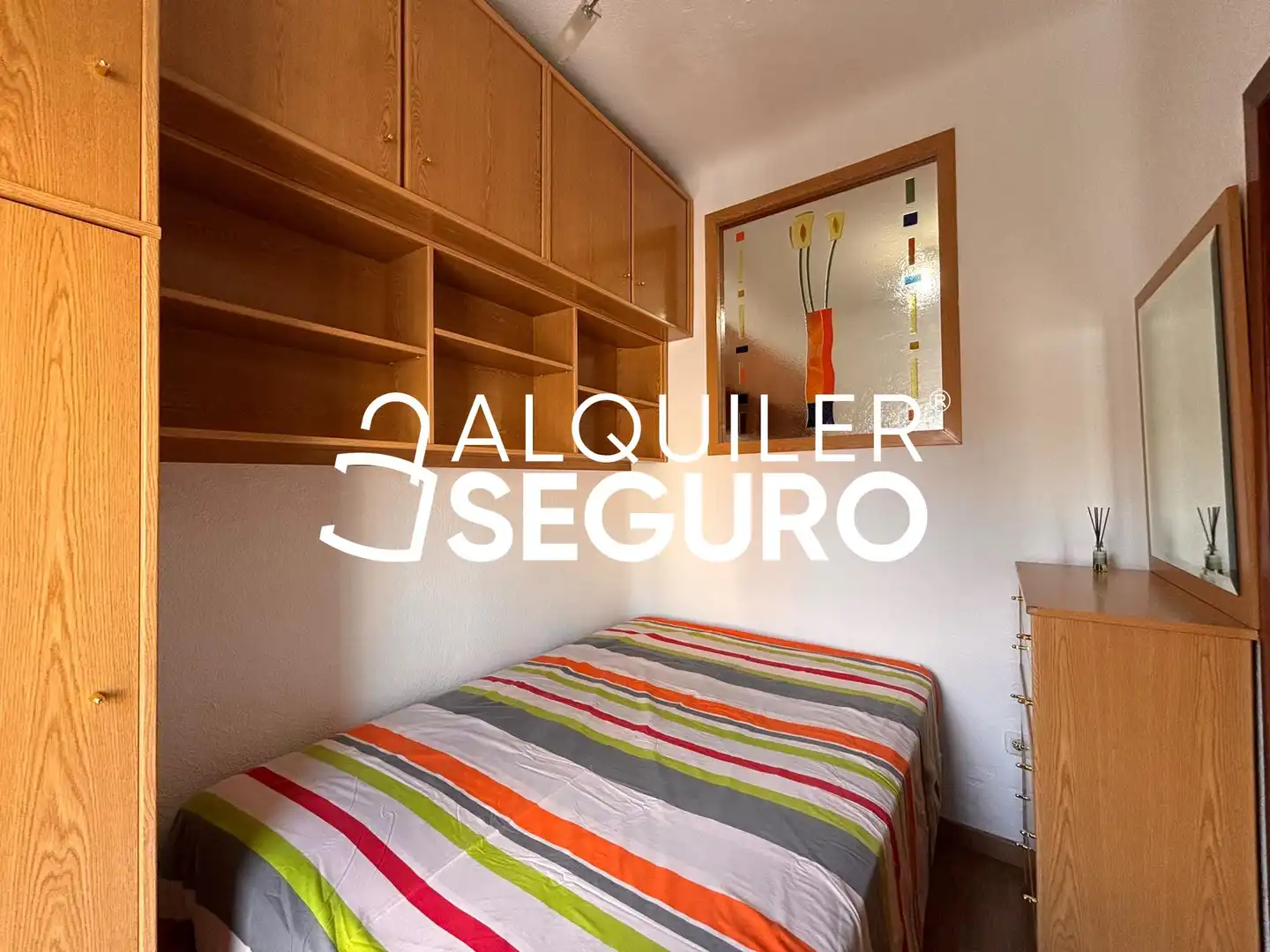 Schlafzimmer von Wohnung zur Miete in Puente de Vallecas