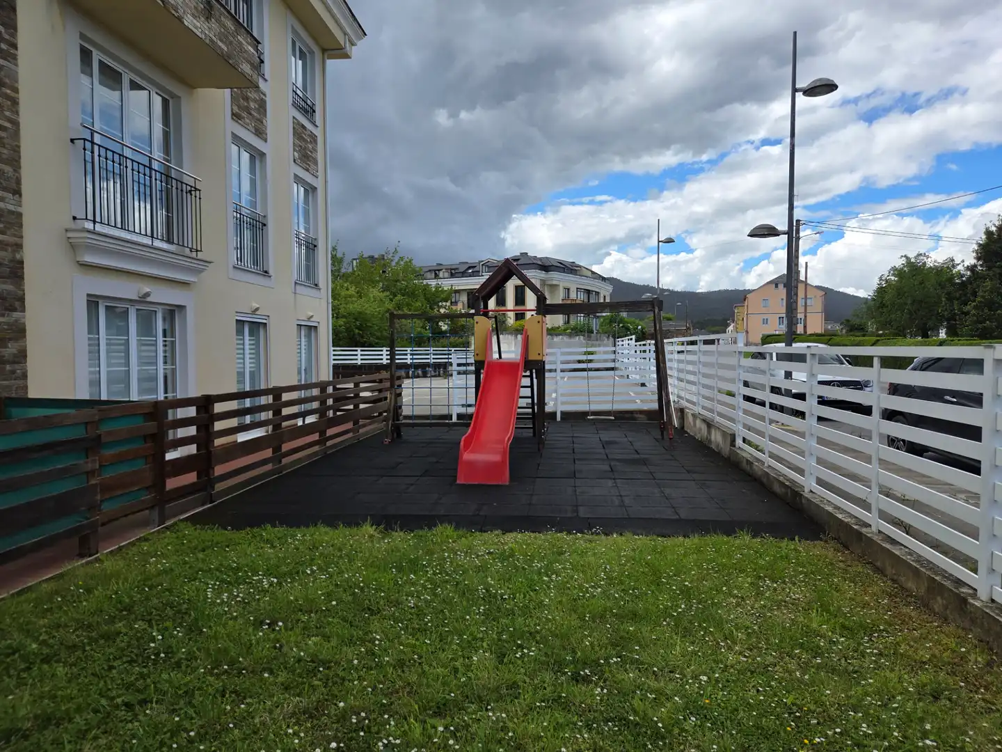 Terrassa de Pis en venda en Barreiros amb Terrassa, Moblat i Piscina comunitària