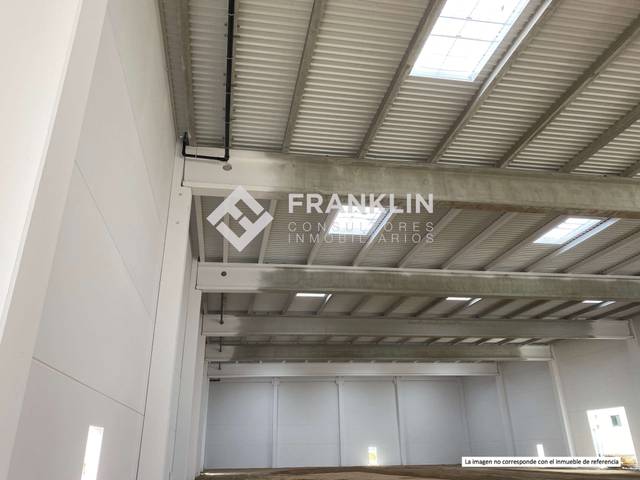 Nave industrial en Alquiler en Carrer Berguedà, 41F en Can Illa