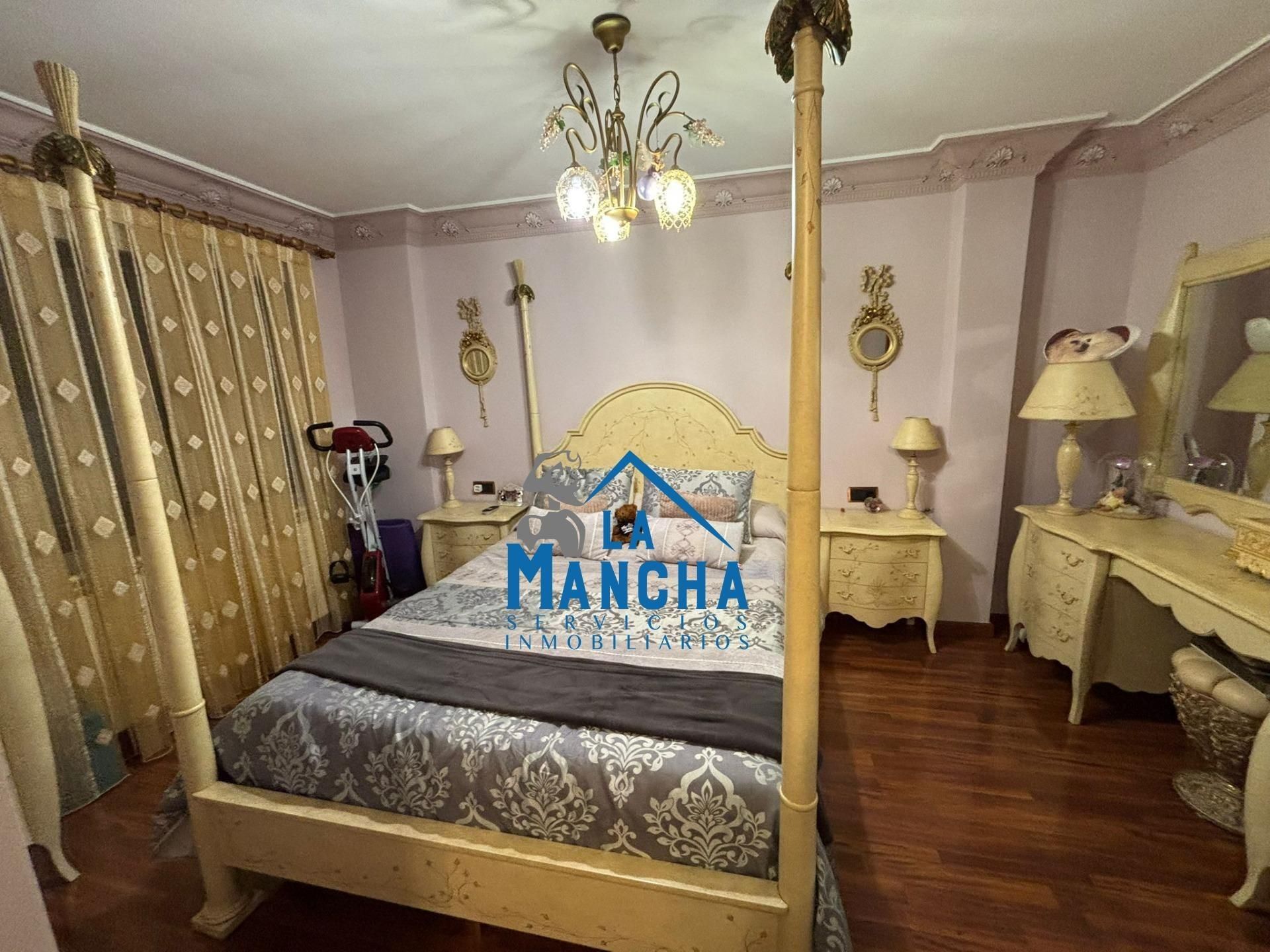 Dormitori de Casa adosada en venda en  Albacete Capital amb Aire condicionat, Calefacció i Terrassa