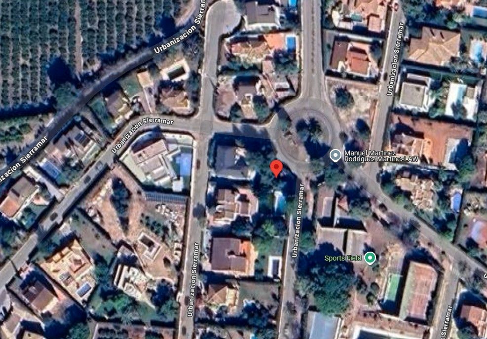 Vista exterior de Casa o xalet en venda en Picassent amb Jardí privat, Terrassa i Traster