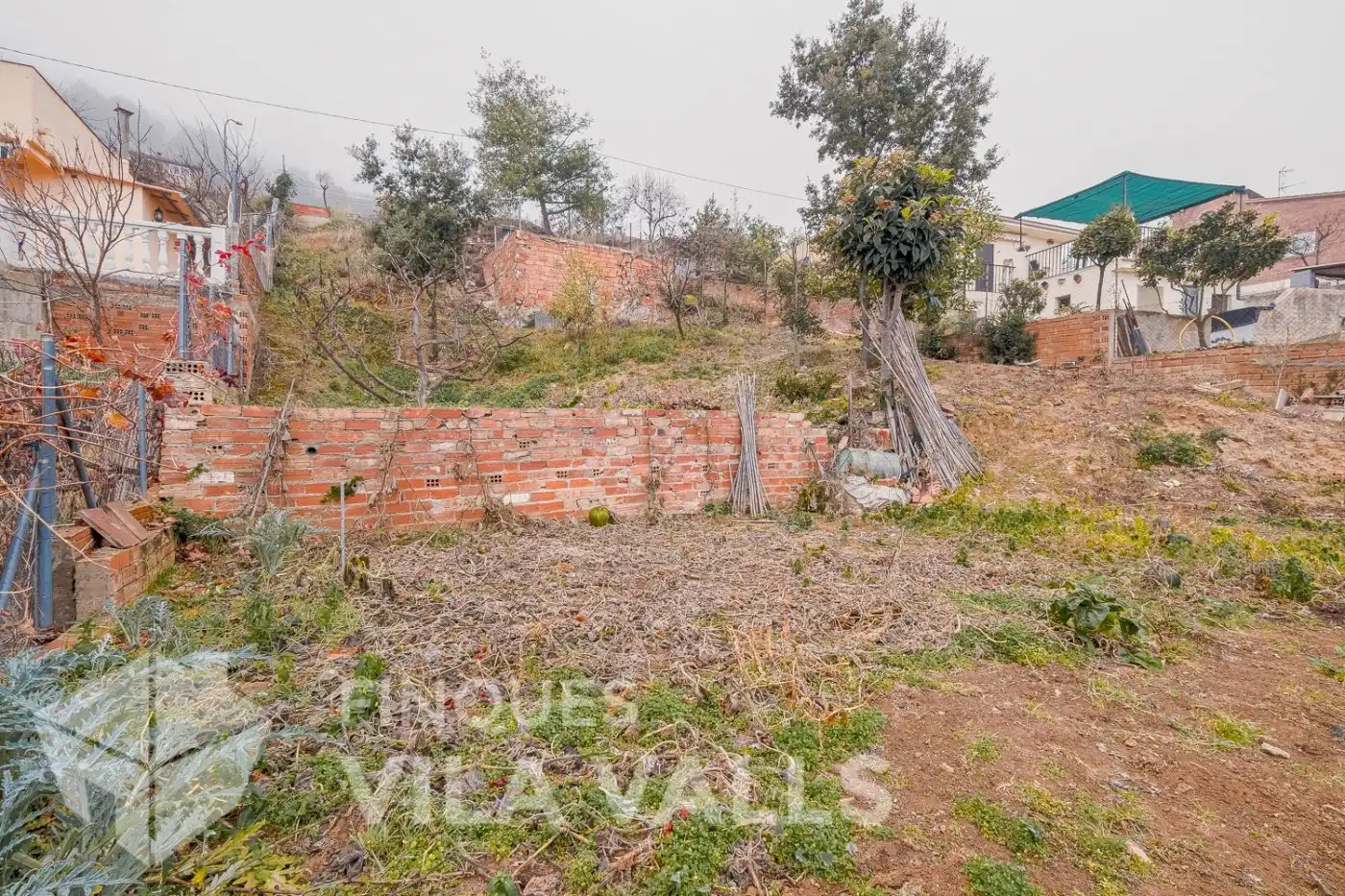 Lands and plots for sale in Calle PINEDA BIGUES, imagen 2