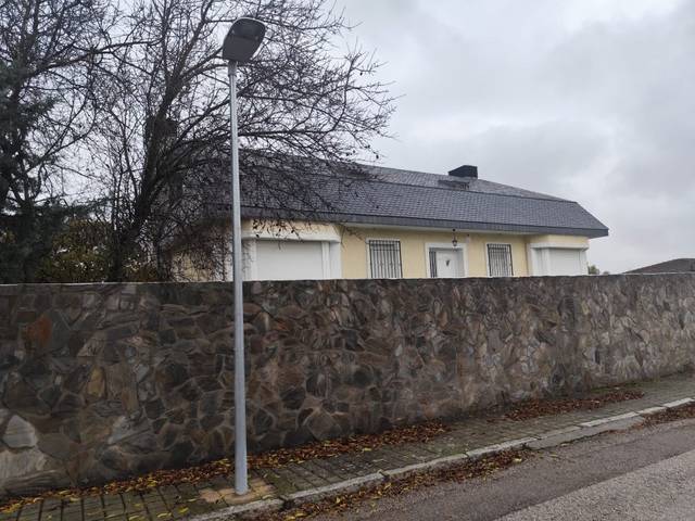 Casa-chalet en Venta en Urb. Calypo