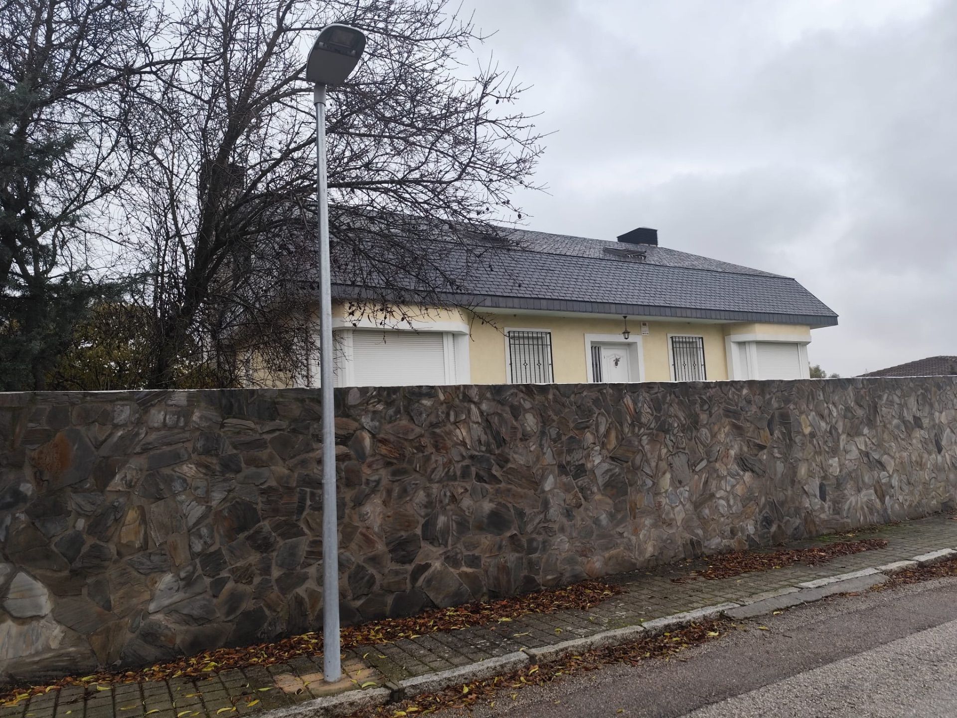 Exterior view of House or chalet for sale in Navalcarnero  with Private garden