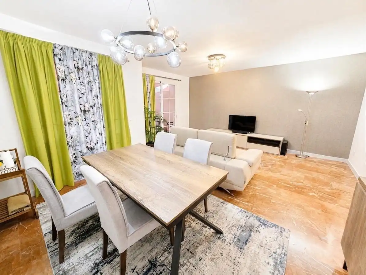 Sala de estar de Casa adosada en venta en Adeje con Aire acondicionado, Jardín privado y Terraza