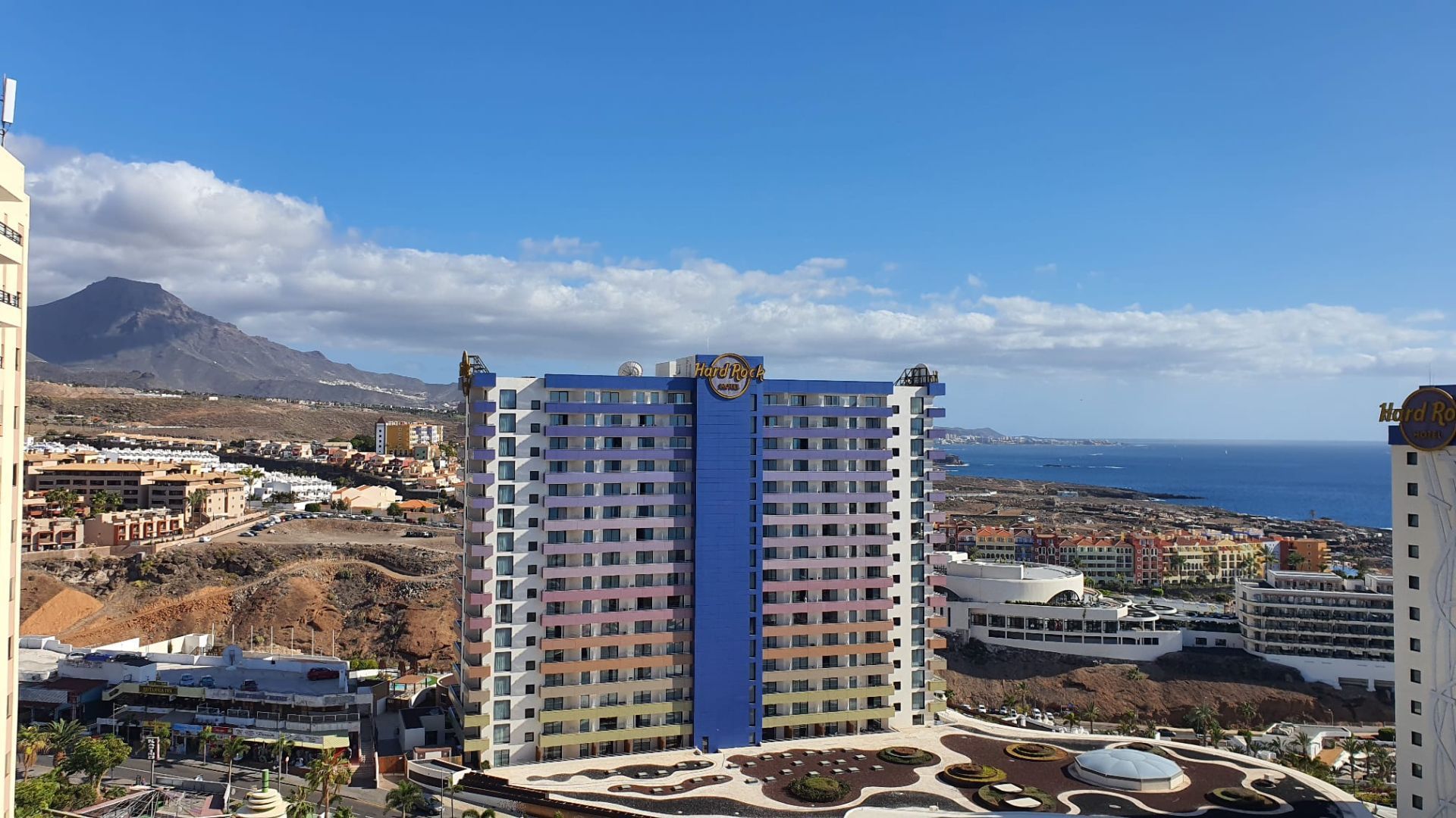 Exterior view of Study for sale in Adeje  with Air Conditioner, Terrace and Community pool