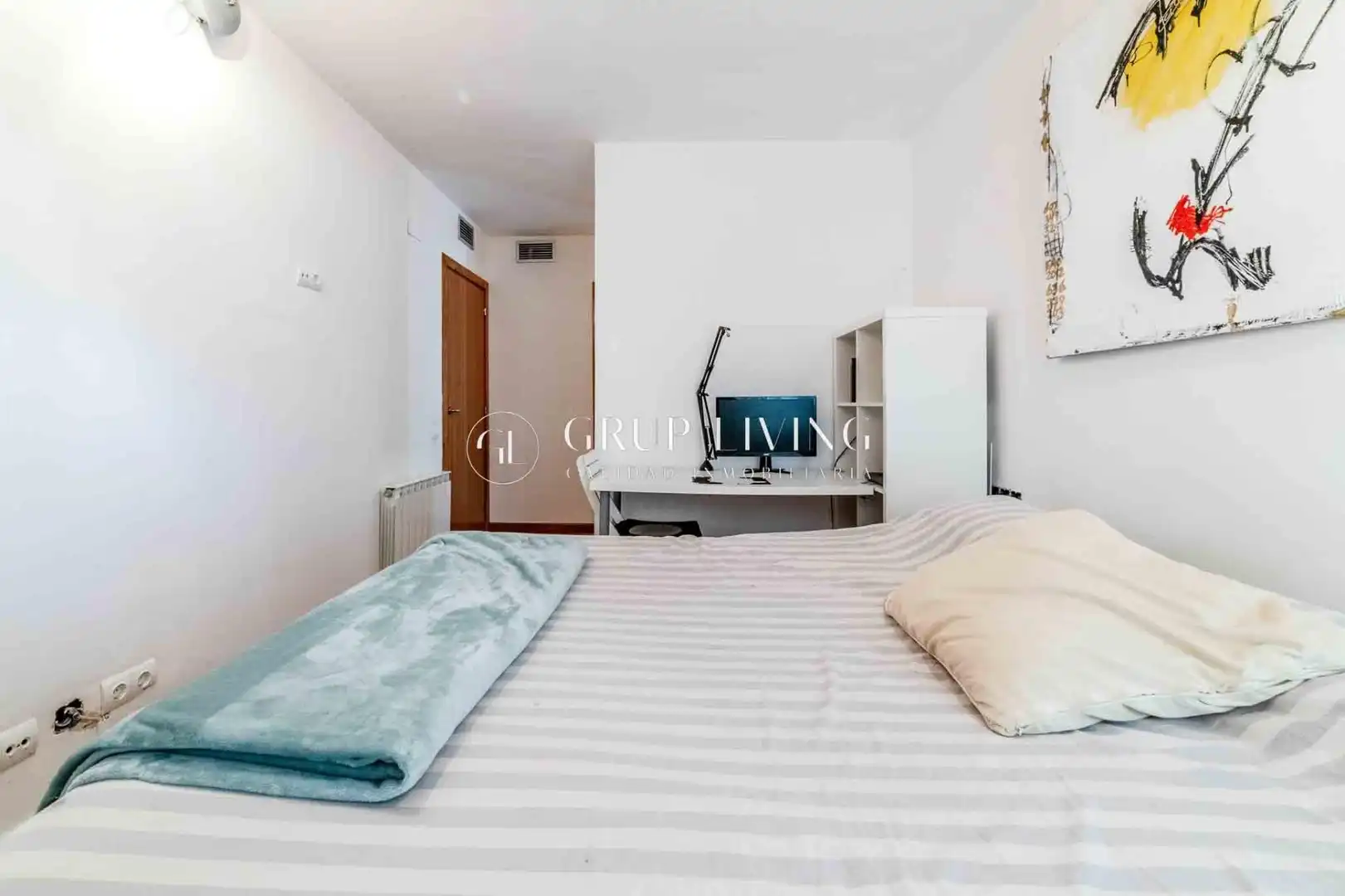 Schlafzimmer von Wohnung zum Verkauf in Sitges mit Klimaanlage, Heizung und Privatgarten