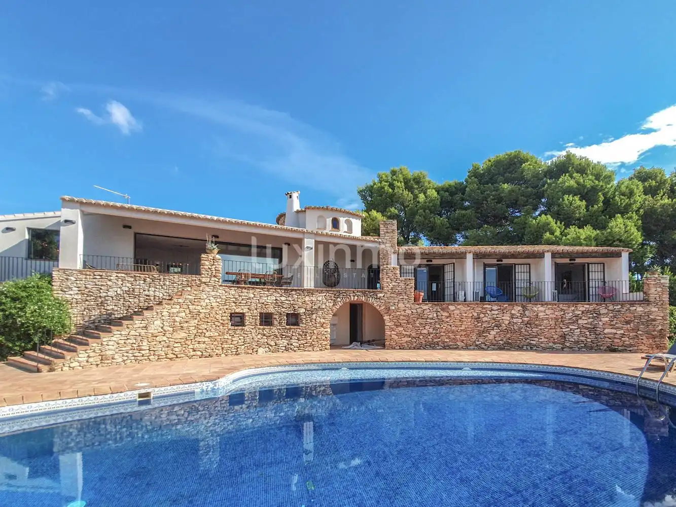 Vista exterior de Casa o chalet en venta en Calpe / Calp con Aire acondicionado, Calefacción y Jardín privado