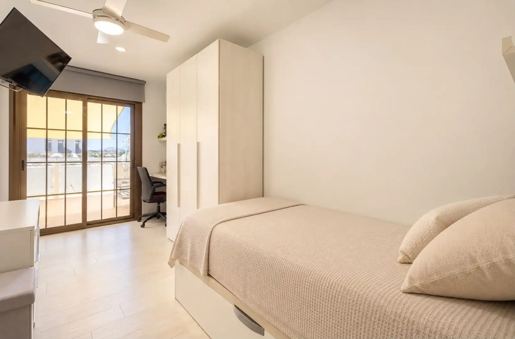 Adosado con terraza en venta en Los Pacos, imagen 10