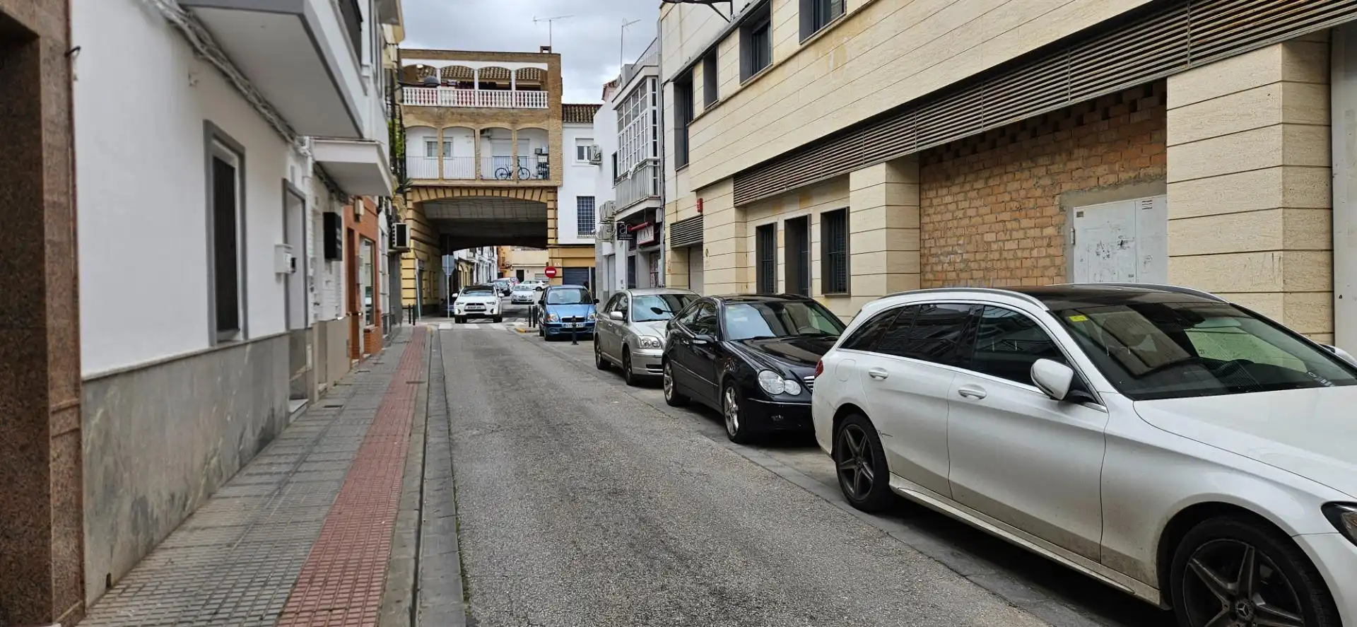 Parkplatz von Geschaftsraum zur Miete in Dos Hermanas