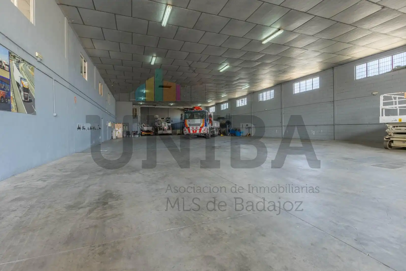 Nau industrial en venda en Badajoz