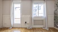 Bedroom of Attic for sale in  Madrid Capital  with Air Conditioner, Heating and Parquet flooring