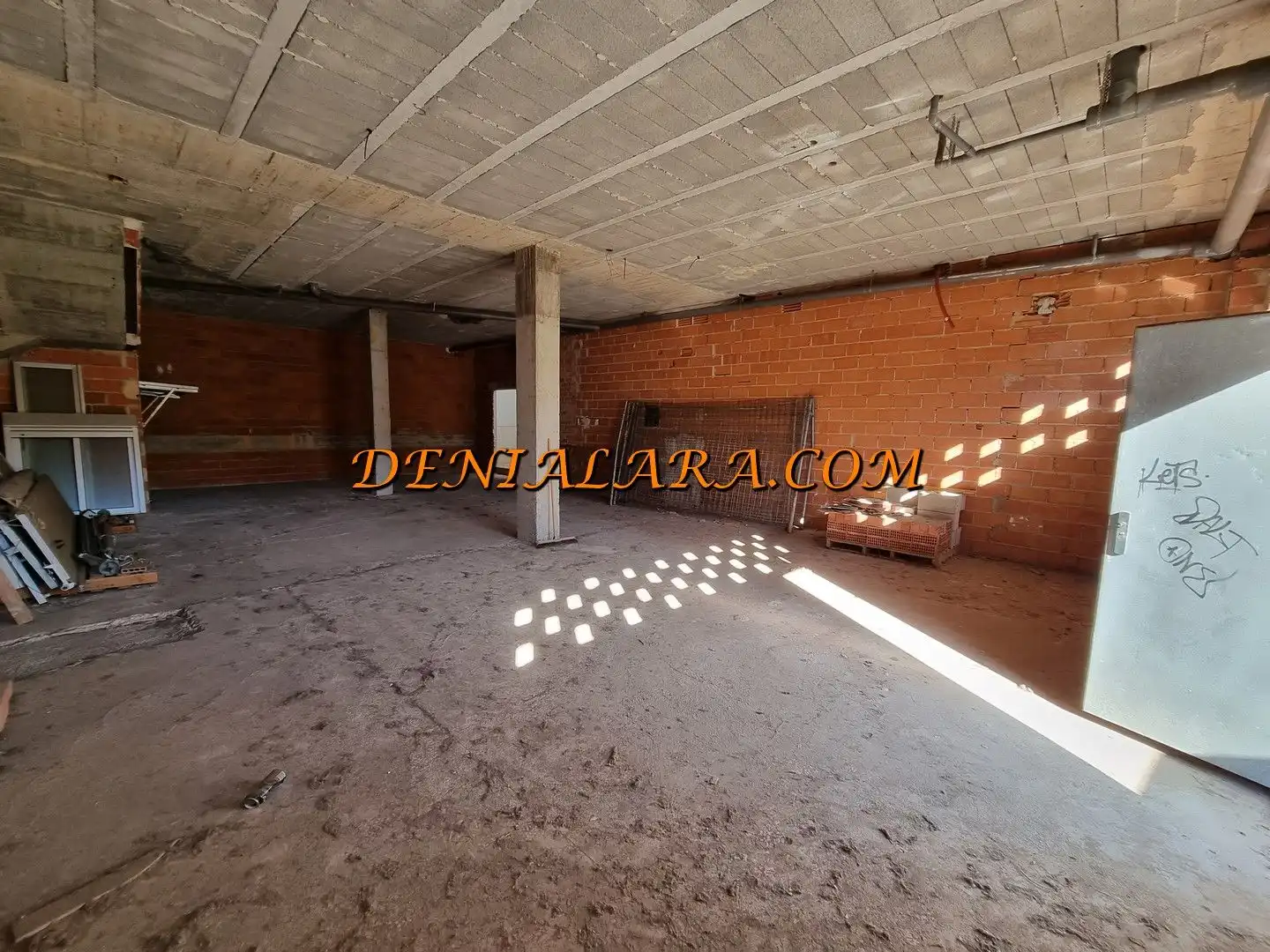 Local comercial en venda a Pego, imagen 8