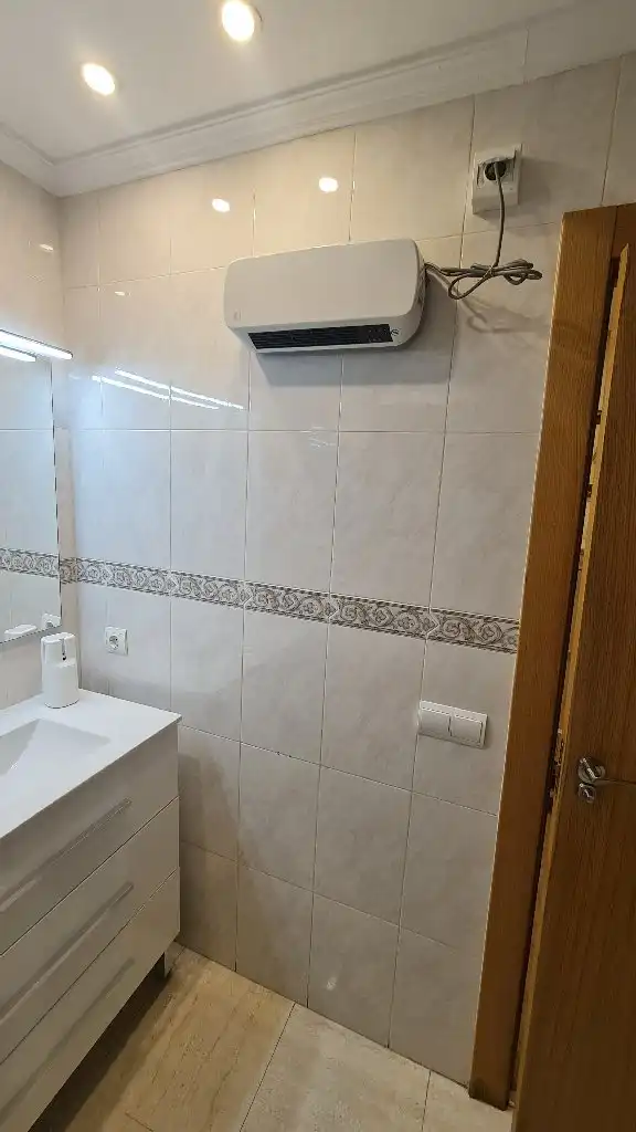 Bathroom of Flat for rent in  Logroño  with Heating, Parquet flooring and Terrace