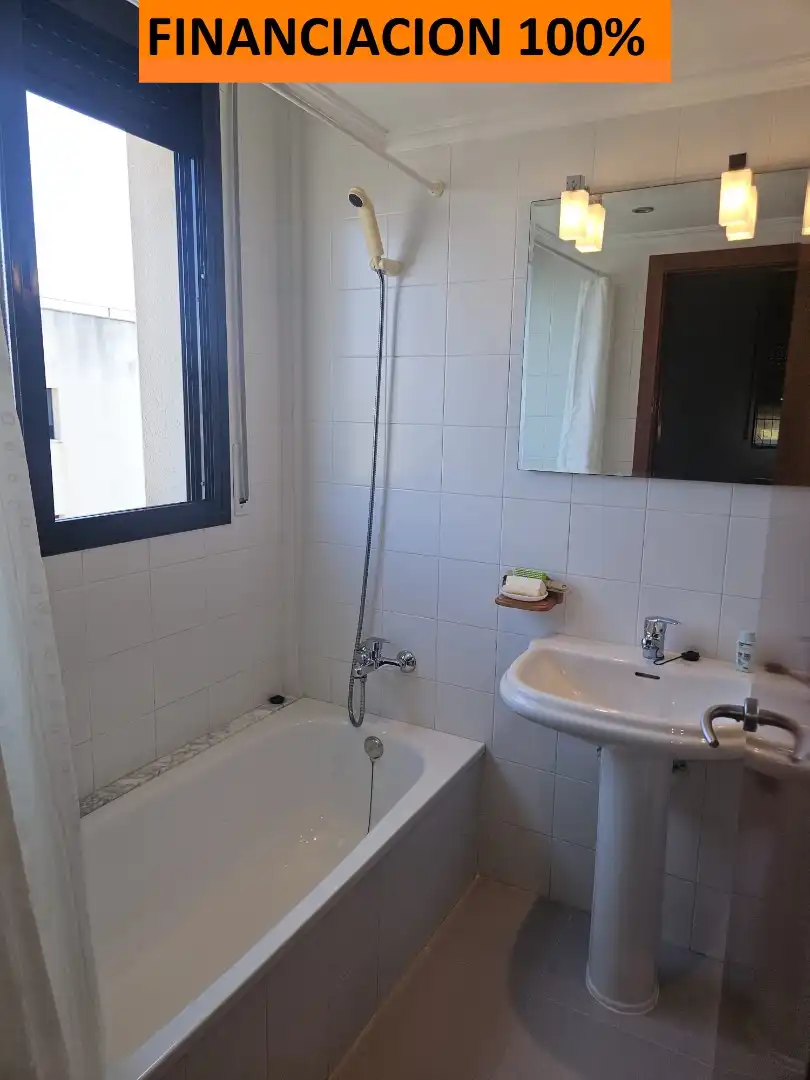 Bathroom of Flat for sale in Mont-roig del Camp  with Air Conditioner, Terrace and Furnished