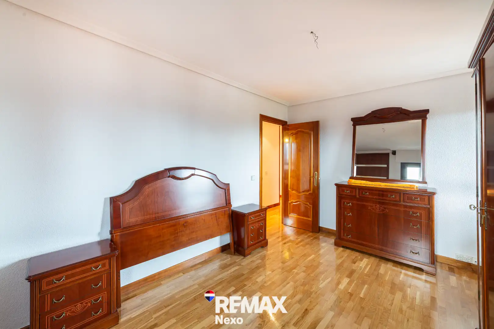 Bedroom of Flat for sale in Valladolid  with Air Conditioner, Heating and Terrace
