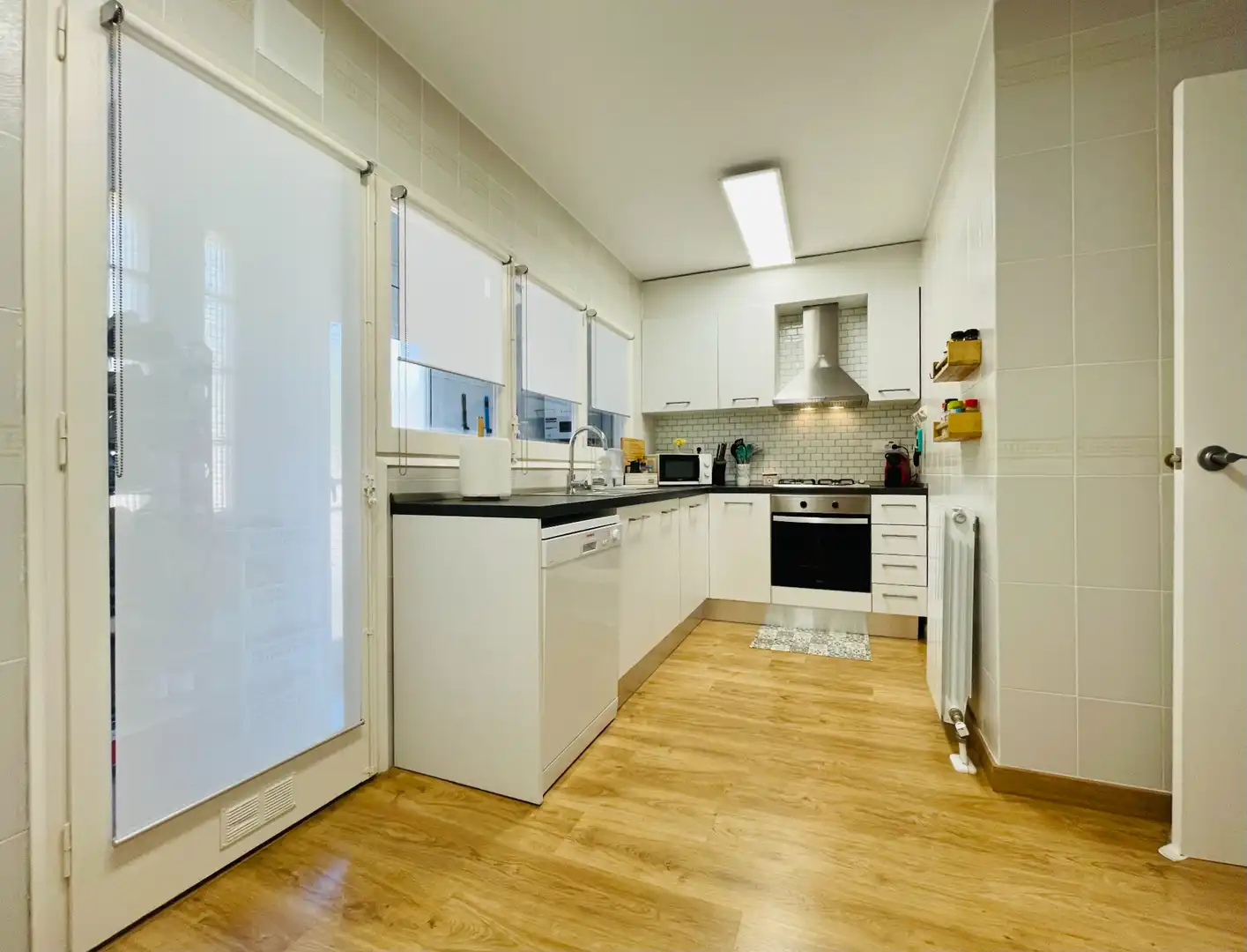Cocina de Dúplex en venta en Corbera de Llobregat con Calefacción, Parquet y Terraza
