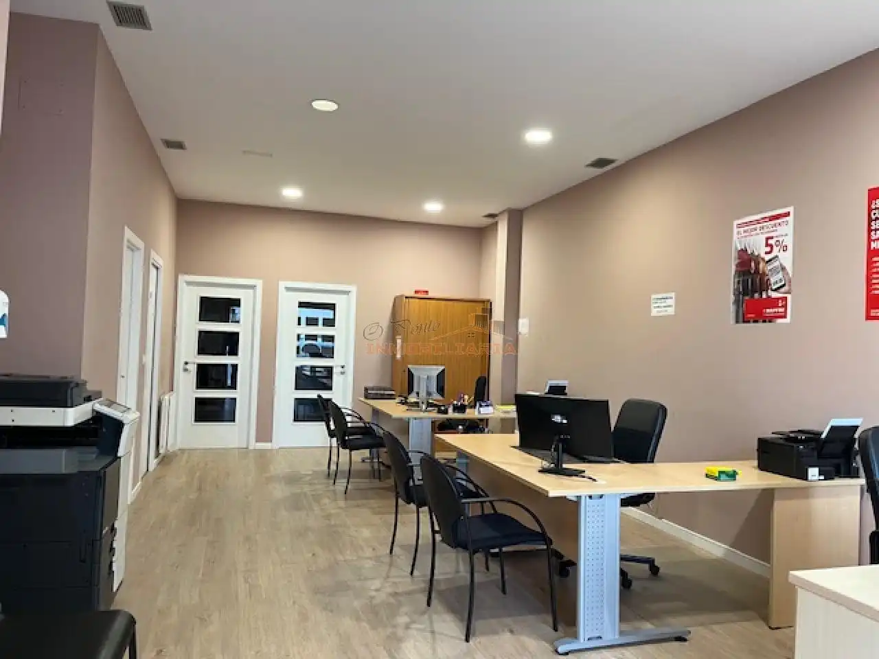 Office for rent in Narón  with Air Conditioner, Heating and Storage room