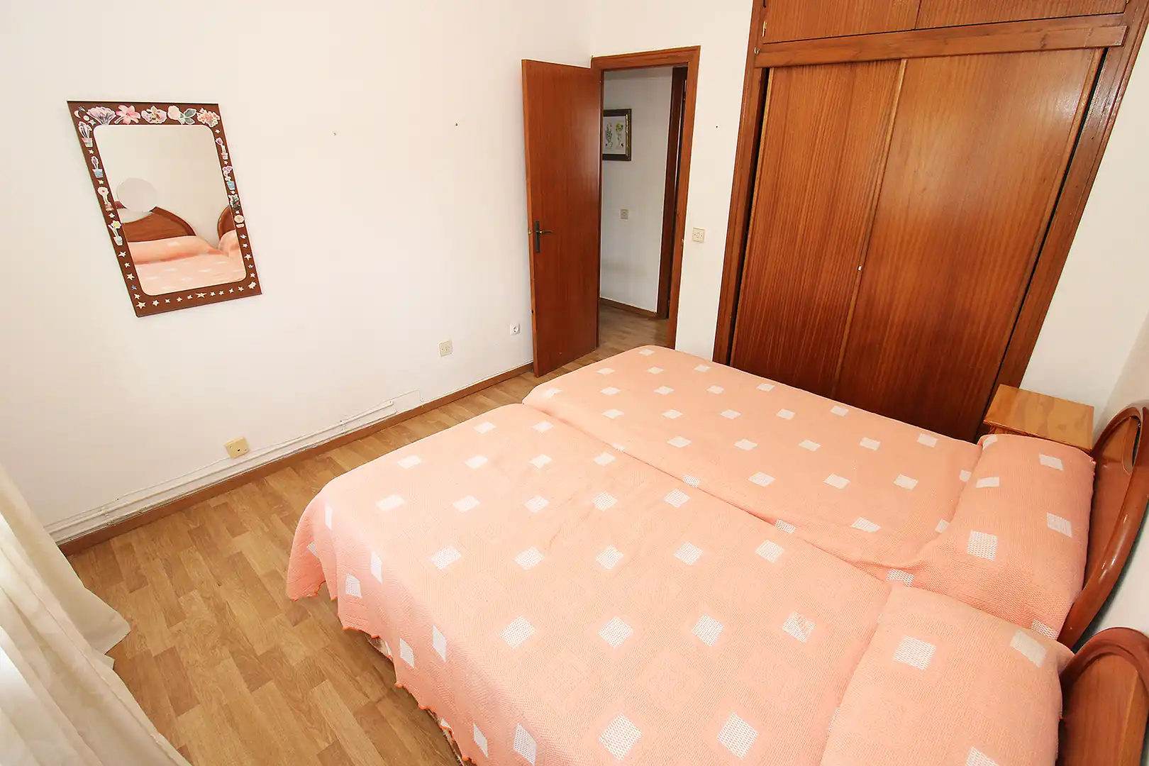 Detached house with garden for sale in Calle Bolivia, imagen 35