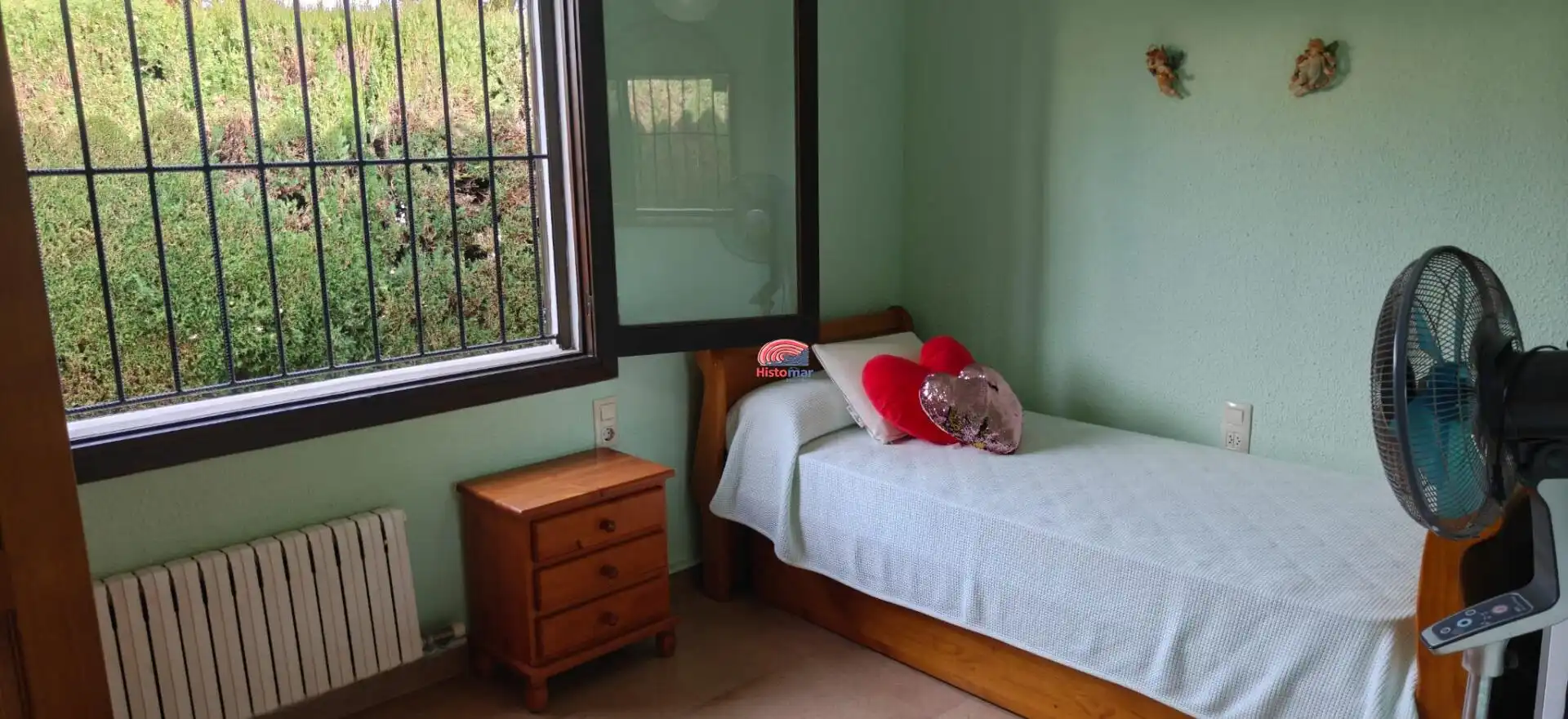 Bedroom of Houses for sale in Sagunto / Sagunt  with Air Conditioner, Heating and Private garden