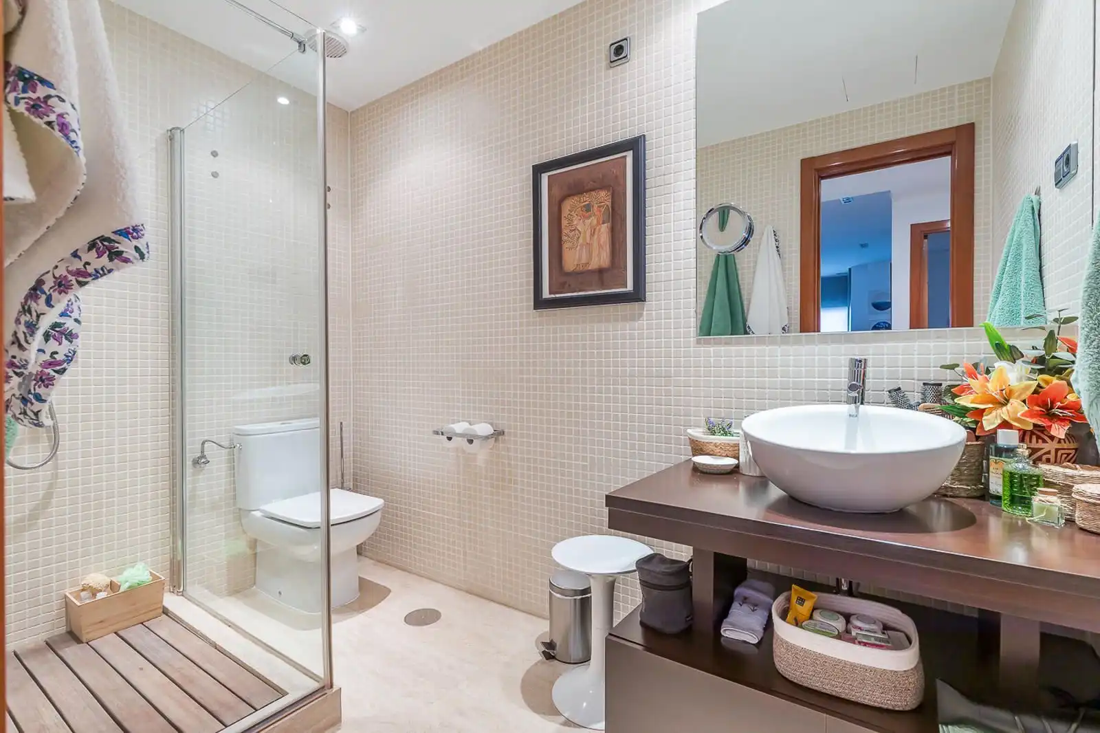 Bathroom of Flat for rent in Madrid  with Air Conditioner, Private garden and Swimming Pool